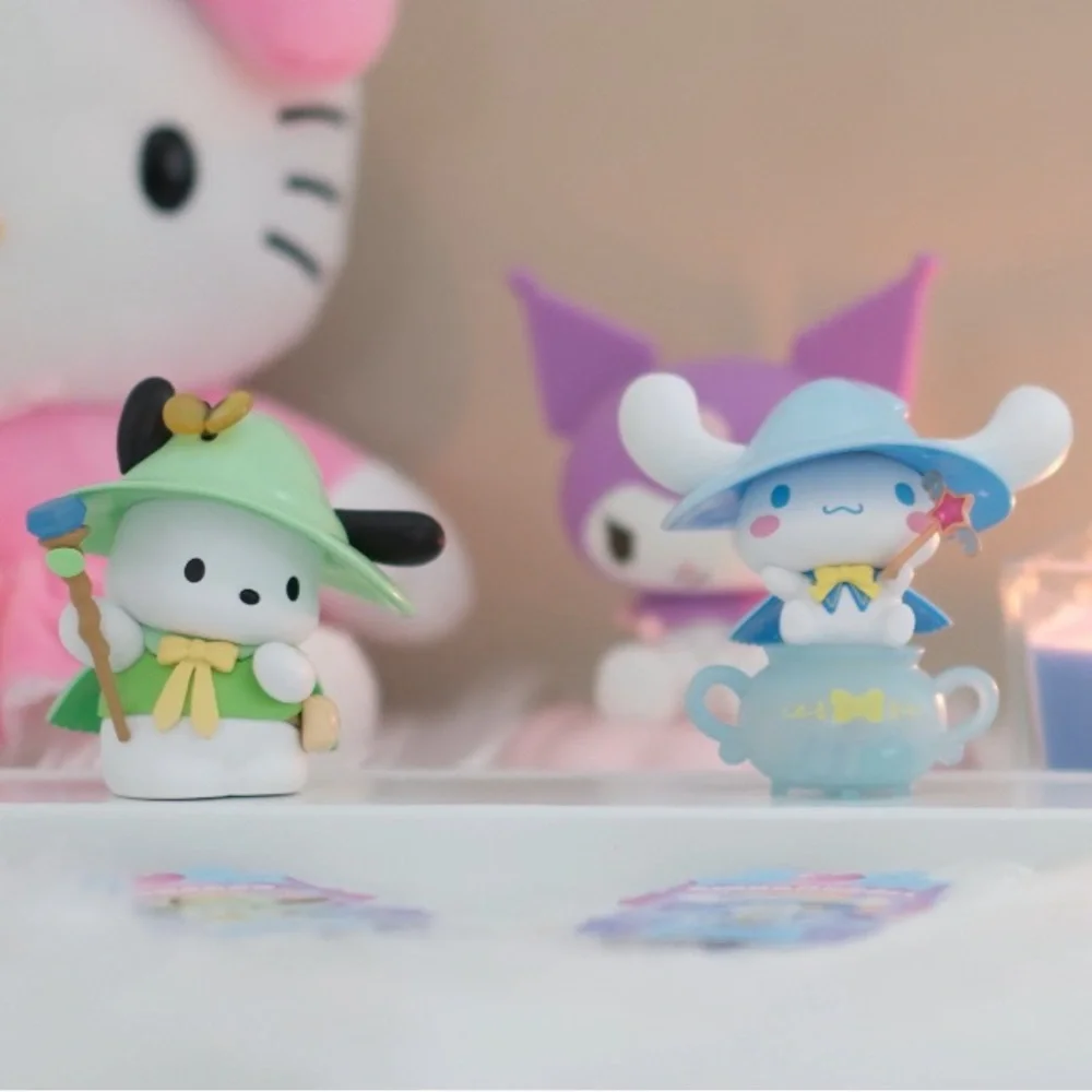 Miniso Cinnamoroll mini figurine - Picture 2 of 3